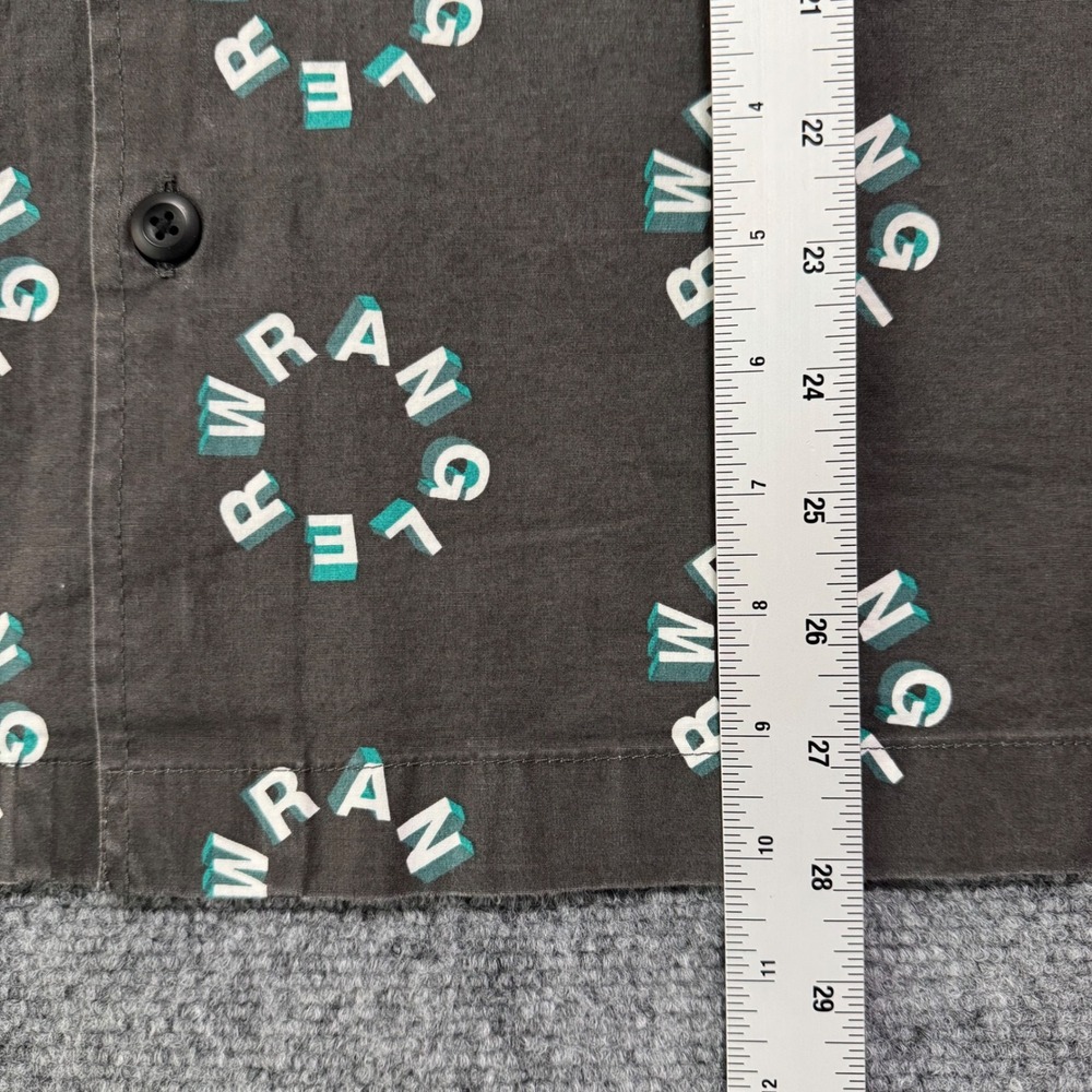 Wrangler Mens Medium Button Up Shirt Short Sleeve Mechanic Retro Print Faded - Picture 6 of 9